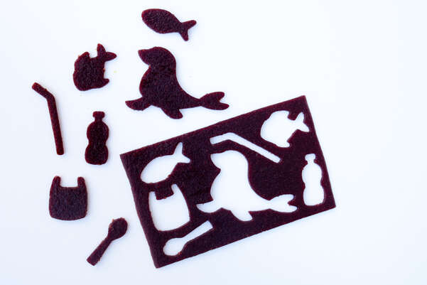 Sie sehen eine Packung S.O.S. Frucht-Puzzle Johannisbeer, Produktbild: 04 S.O.S. Frucht-Puzzle Johannisbeer, A-Nr.: 5642097 - 04