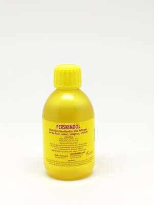 Sie sehen eine Packung Perskindol Aktiv Fluid, Produktbild: 02 Perskindol Aktiv Fluid, A-Nr.: 1574192 - 02