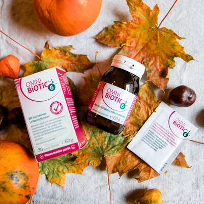 Sie sehen eine Packung OMNi-BiOTiC® 6, 7 Sachets a 3g, Produktbild: 03 OMNi-BiOTiC® 6, 7 Sachets a 3g, A-Nr.: 3084457 - 03