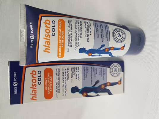 Sie sehen eine Packung Hialsorb Cold 100ml, Produktbild: 01 Hialsorb Cold 100ml, A-Nr.: 5750786 - 01